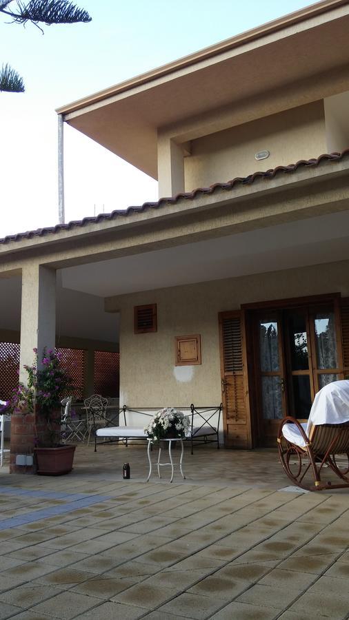 Ifioridisicilia Bed & Breakfast Campofelice Di Roccella Eksteriør bilde