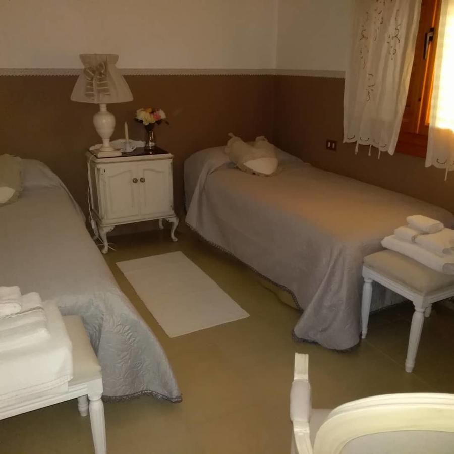 Ifioridisicilia Bed & Breakfast Campofelice Di Roccella Eksteriør bilde